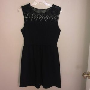 Black, quarter lace dress!